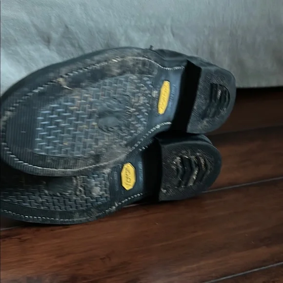 Chippewa Men's Black Leather Boots - Picture 10 of 11